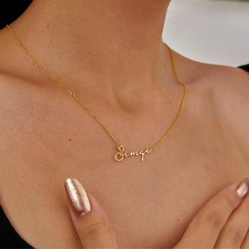 Dainty Name Pendant