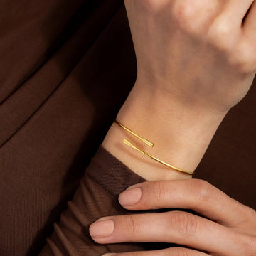 Dainty Name Bangle Bracelet