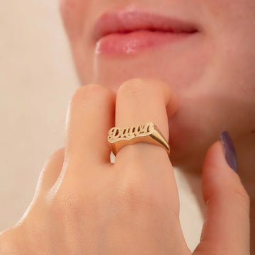 Classic Script Font Heart Tail Name Ring