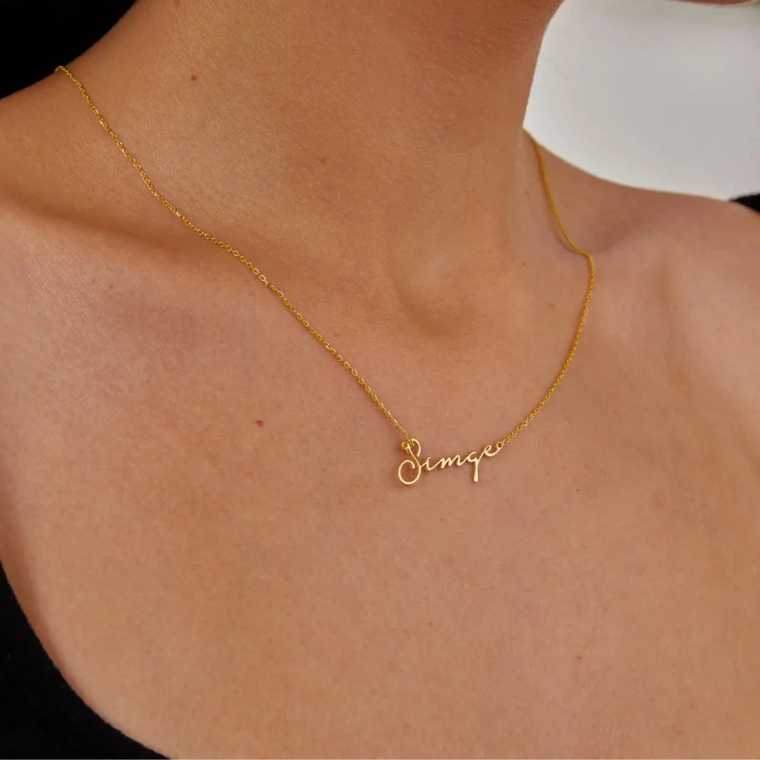 Dainty Name Pendant